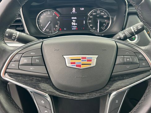 Used 2022 Cadillac XT5 Premium Luxury image 23
