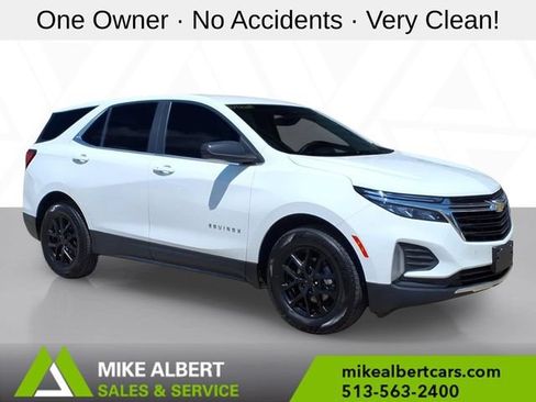 Used 2022 Chevrolet Equinox LT w/ Driver Convenience Package AWD/4WD image 1