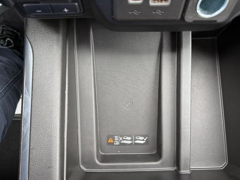 Certified 2021 Chevrolet Silverado 2500 LTZ w/ LTZ Plus Package AWD/4WD image 29