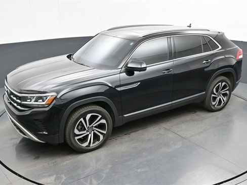 Used 2020 Volkswagen Atlas Cross Sport SEL Premium image 24