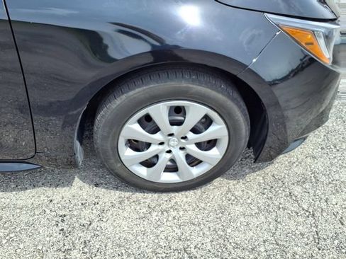 Used 2024 Toyota Corolla LE FWD image 16