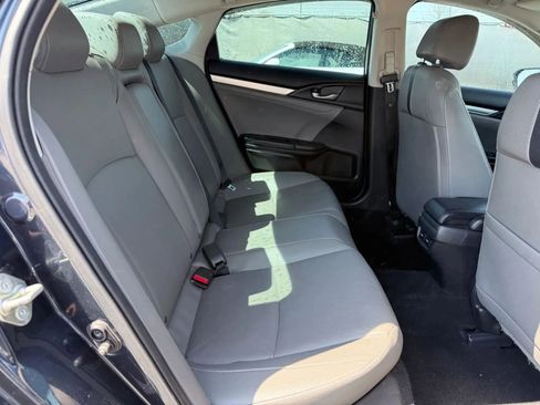 Used 2017 Honda Civic Touring image 20