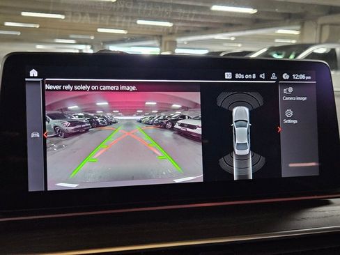 Used 2022 BMW 530i w/ Luxury Seating Package RWD image 14