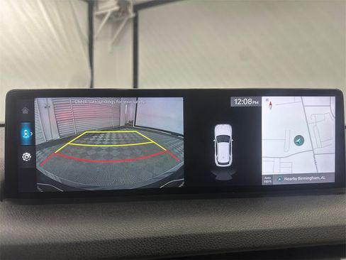 Used 2023 Genesis GV70 2.5T w/ Select Package image 32