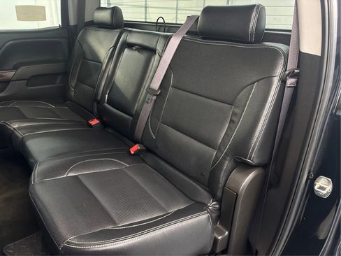 Used 2017 GMC Sierra 1500 SLE w/ SLE Value Package image 14