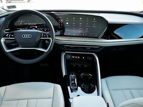 New 2025 Audi Q5 Premium image 27