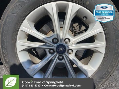 Used 2018 Ford Escape SE w/ SE Sync 3 Package image 10