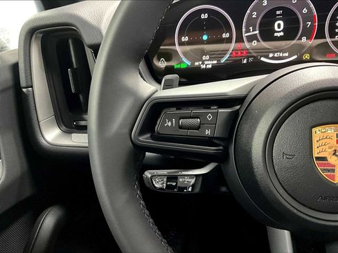 New 2026 Porsche Cayenne AWD/4WD image 19