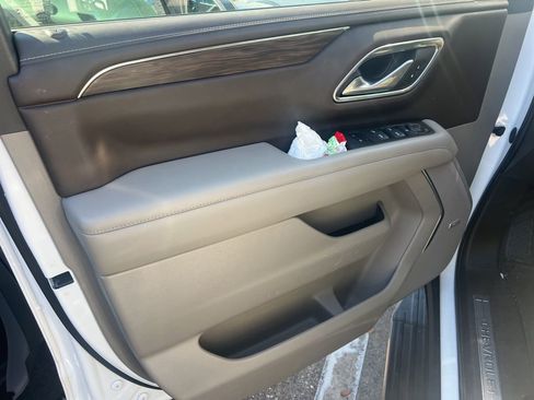 Used 2021 Chevrolet Tahoe LT image 6