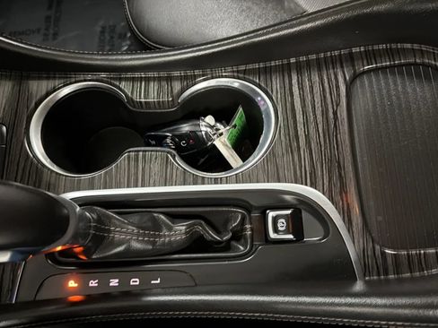 Used 2017 Buick Envision Essence FWD image 12
