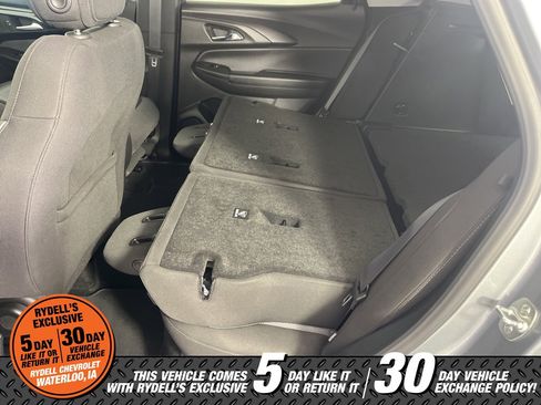 Certified 2025 Chevrolet TrailBlazer LT w/ Driver Confidence Package image 25