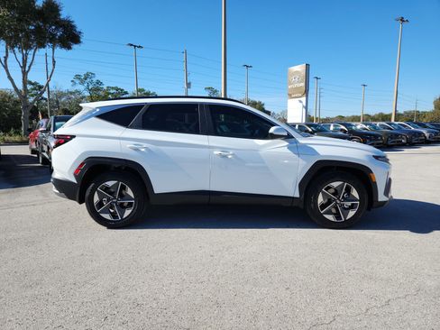 New 2026 Hyundai Tucson SEL image 2