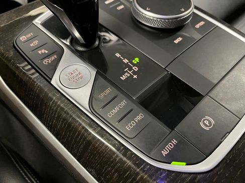 Used 2020 BMW 330i xDrive Sedan w/ Executive Package image 14