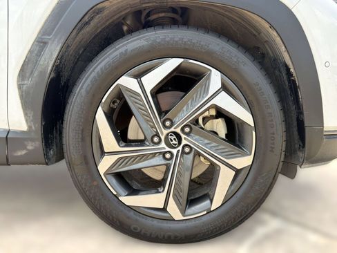 Used 2024 Hyundai Tucson Limited FWD image 12