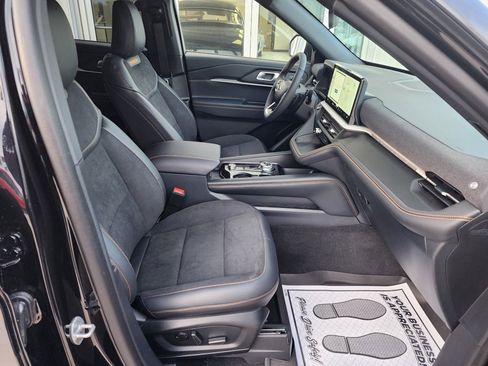 New 2026 Ford Explorer Tremor image 16