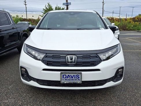 Used 2026 Honda Odyssey Sport-L image 2