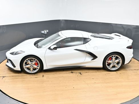 Used 2023 Chevrolet Corvette Stingray Preferred Cpe w/ Z51 Performance Package RWD image 44