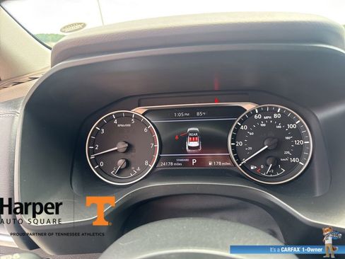 Used 2023 Nissan Rogue SV FWD image 15