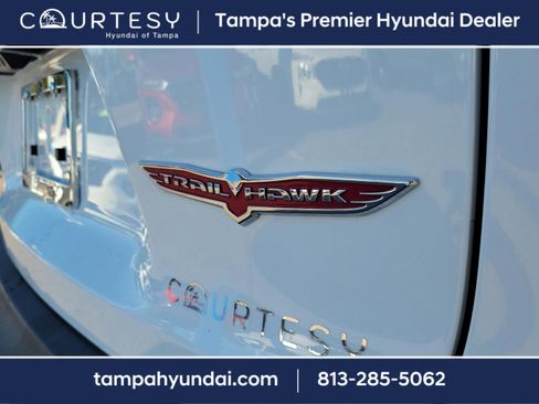 Used 2021 Jeep Cherokee Trailhawk w/ Comfort/Convenience Group image 7