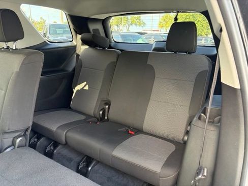 Used 2021 Chevrolet Traverse LS w/ LPO, Cargo Package FWD image 16