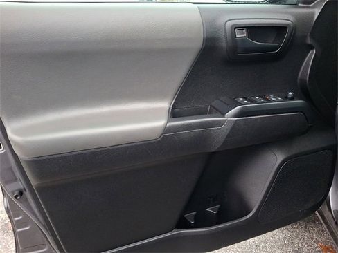 Used 2021 Toyota Tacoma SR image 13