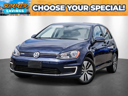 Used 2016 Volkswagen e-Golf SE FWD image 1