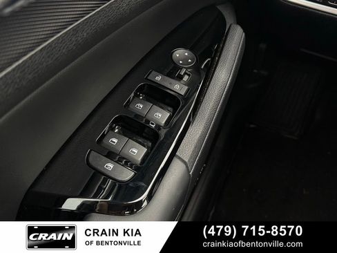 Certified 2025 Kia Sportage SX FWD image 11
