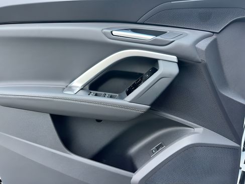 New 2026 Audi Q5 Premium AWD/4WD image 9
