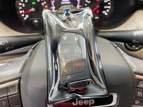 Used 2022 Jeep Compass Latitude w/ Convenience Group FWD image 39