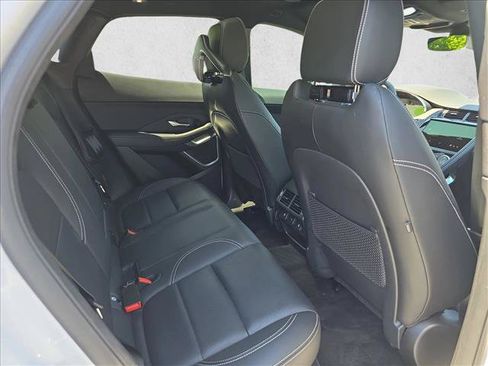 Certified 2024 Jaguar E-PACE R-Dynamic SE AWD/4WD image 11