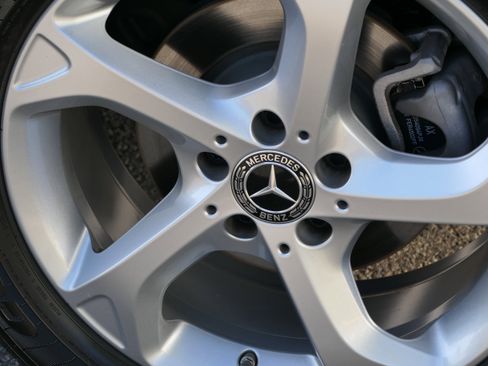 Used 2020 Mercedes-Benz GLA 250 image 11