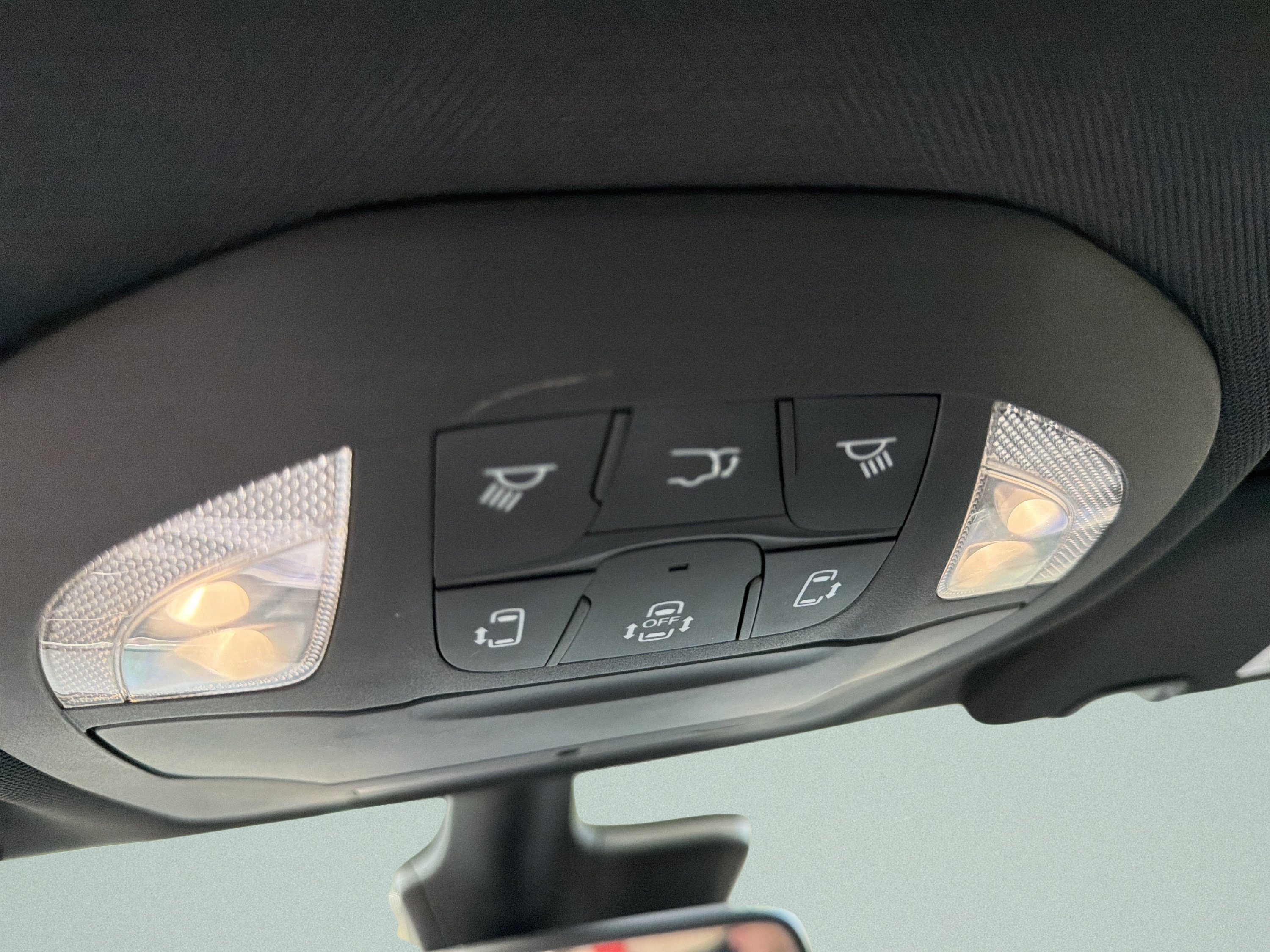 Used 2025 Chrysler Pacifica Select FWD image 22