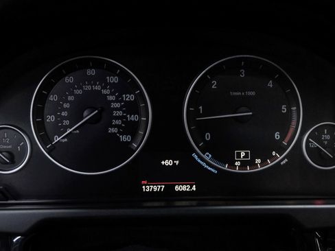 Used 2015 BMW X5 xDrive35d image 26