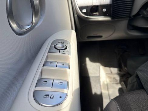 Used 2024 Hyundai Ioniq 5 SEL AWD/4WD image 24
