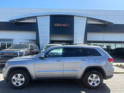Used 2016 Jeep Grand Cherokee Laredo