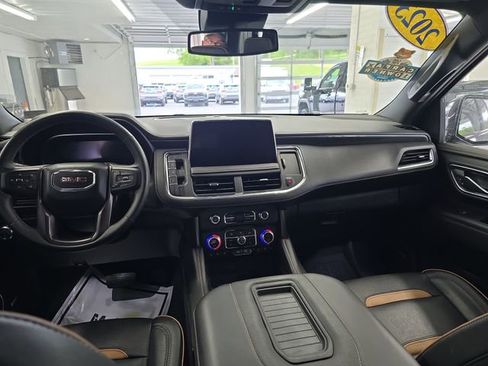 Used 2023 GMC Yukon XL AT4 w/ LPO, Floor Liner Package AWD/4WD image 11