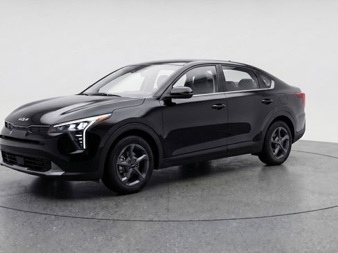 Used 2025 Kia K4 FWD image 3