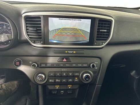 Used 2022 Kia Sportage LX w/ LX AWD Value Edition Package image 22