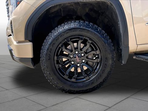 Used 2022 GMC Sierra 1500 AT4X AWD/4WD image 11