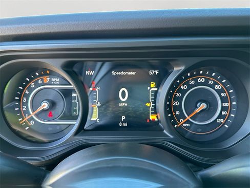 New 2025 Jeep Gladiator High Tide image 29