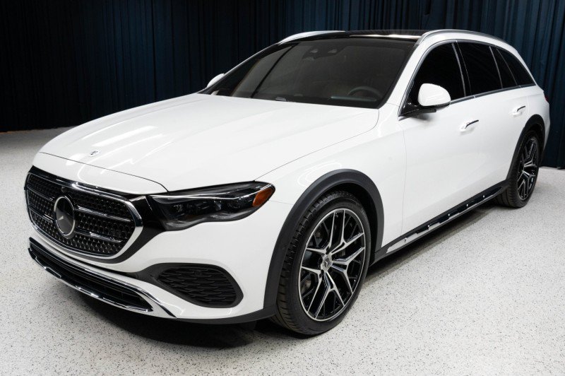 New 2027 Mercedes-Benz E 450 4MATIC All-Terrain Wagon image 1