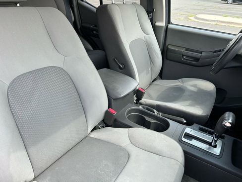 Used 2012 Nissan Xterra S w/ Value Package image 12