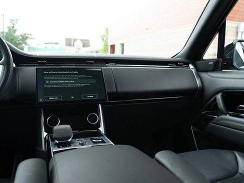 Used 2023 Land Rover Range Rover SE AWD/4WD image 48