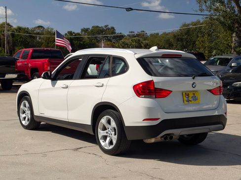 Used 2014 BMW X1 sDrive28i image 2