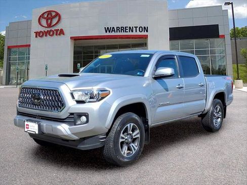 Certified 2019 Toyota Tacoma TRD Sport AWD/4WD image 1