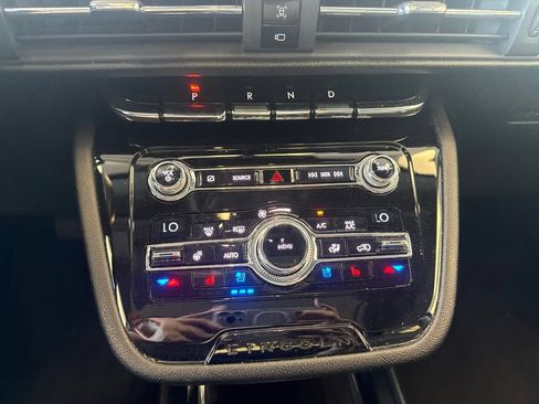 Used 2020 Lincoln Corsair AWD w/ Premium Package image 22