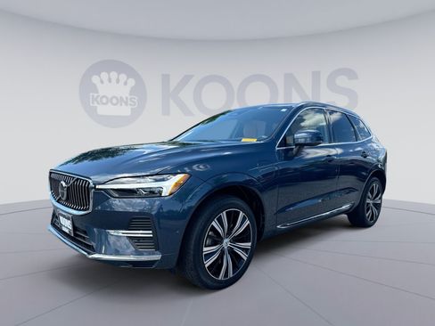 Used 2023 Volvo XC60 T8 Ultimate w/ Climate Package AWD/4WD image 1