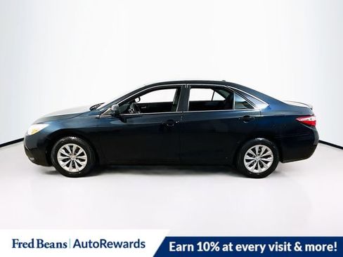 Used 2016 Toyota Camry LE FWD image 4
