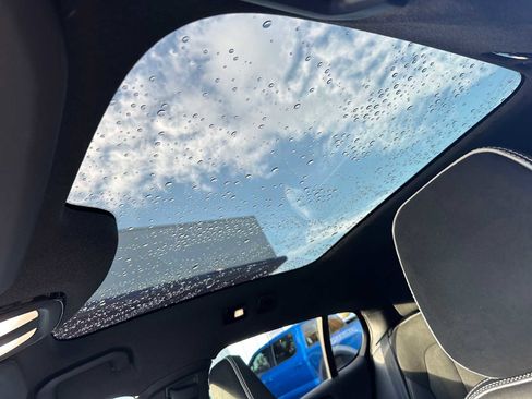 Certified 2023 Volvo C40 P8 Recharge Ultimate image 23