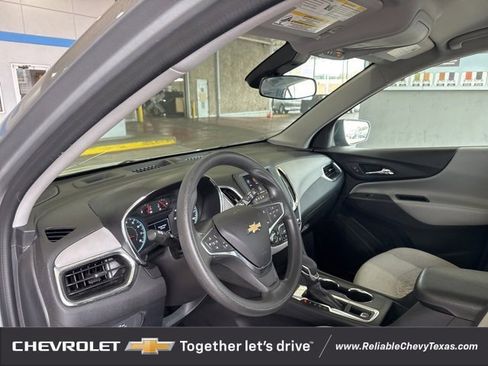 Certified 2024 Chevrolet Equinox LS image 11